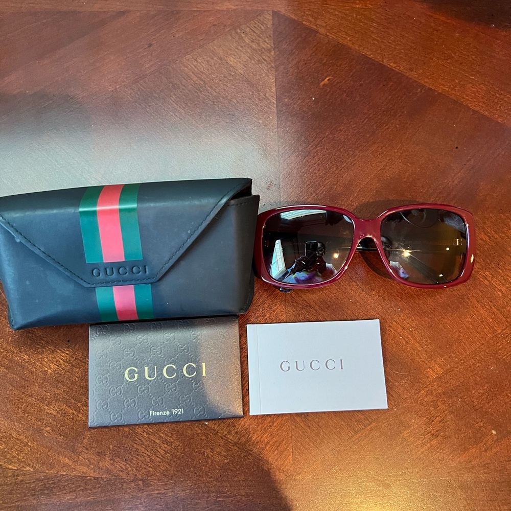 Gucci sunglasses